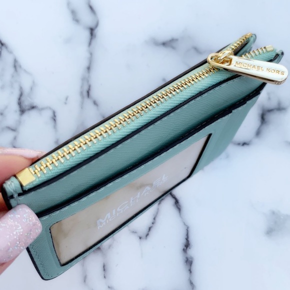 SALE‼️‼️ 👜💕-NWT Michael Kors Zip Coin Wallet - Picture 3 of 3